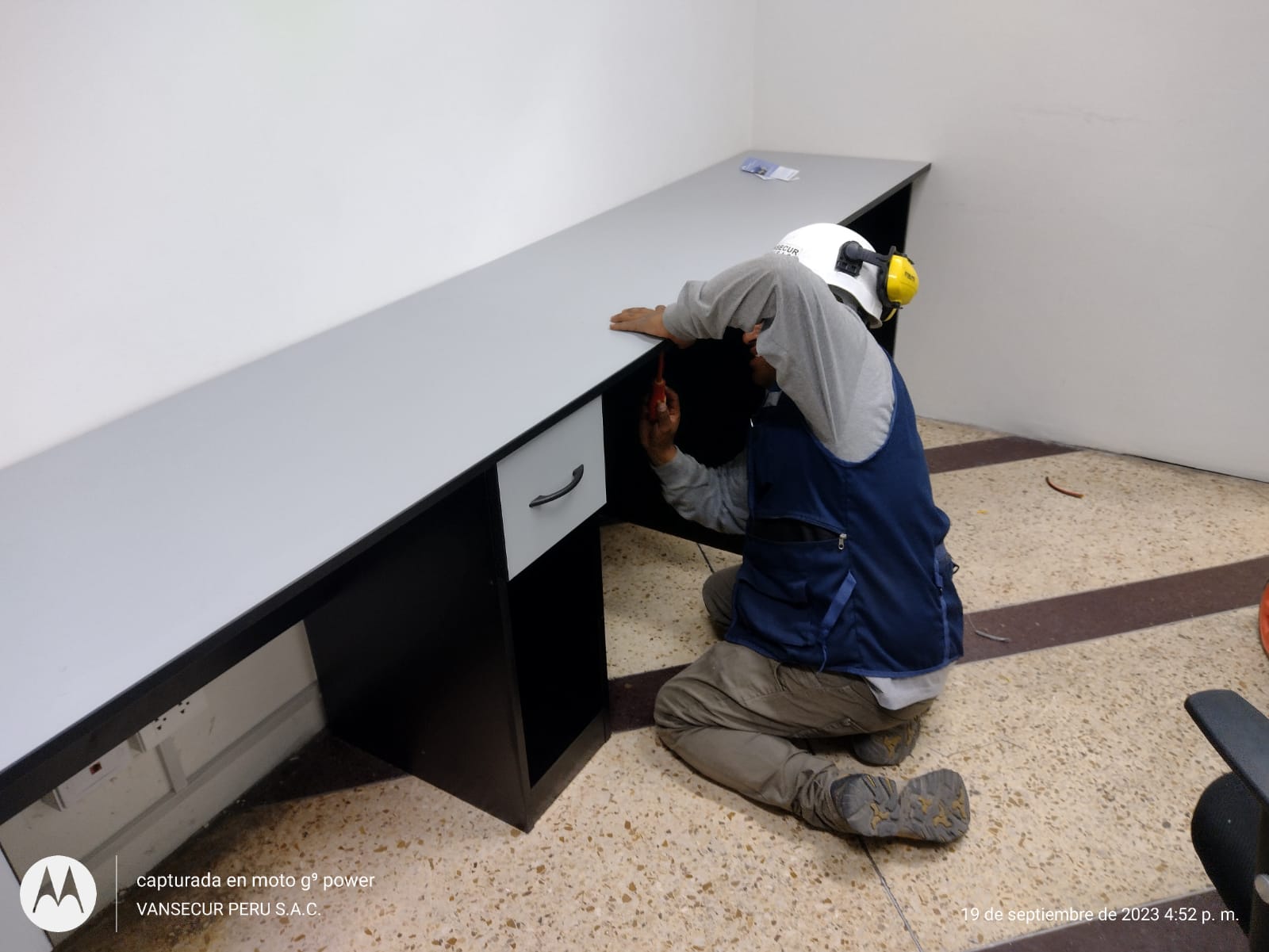 Instalación y Mantenimiento - VanSecur